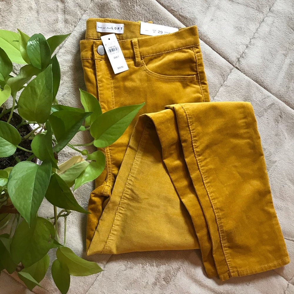 High-waist 🌻 stretch mustard corduroy pants